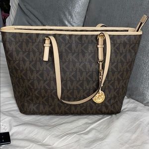 Micheal Kors large tote